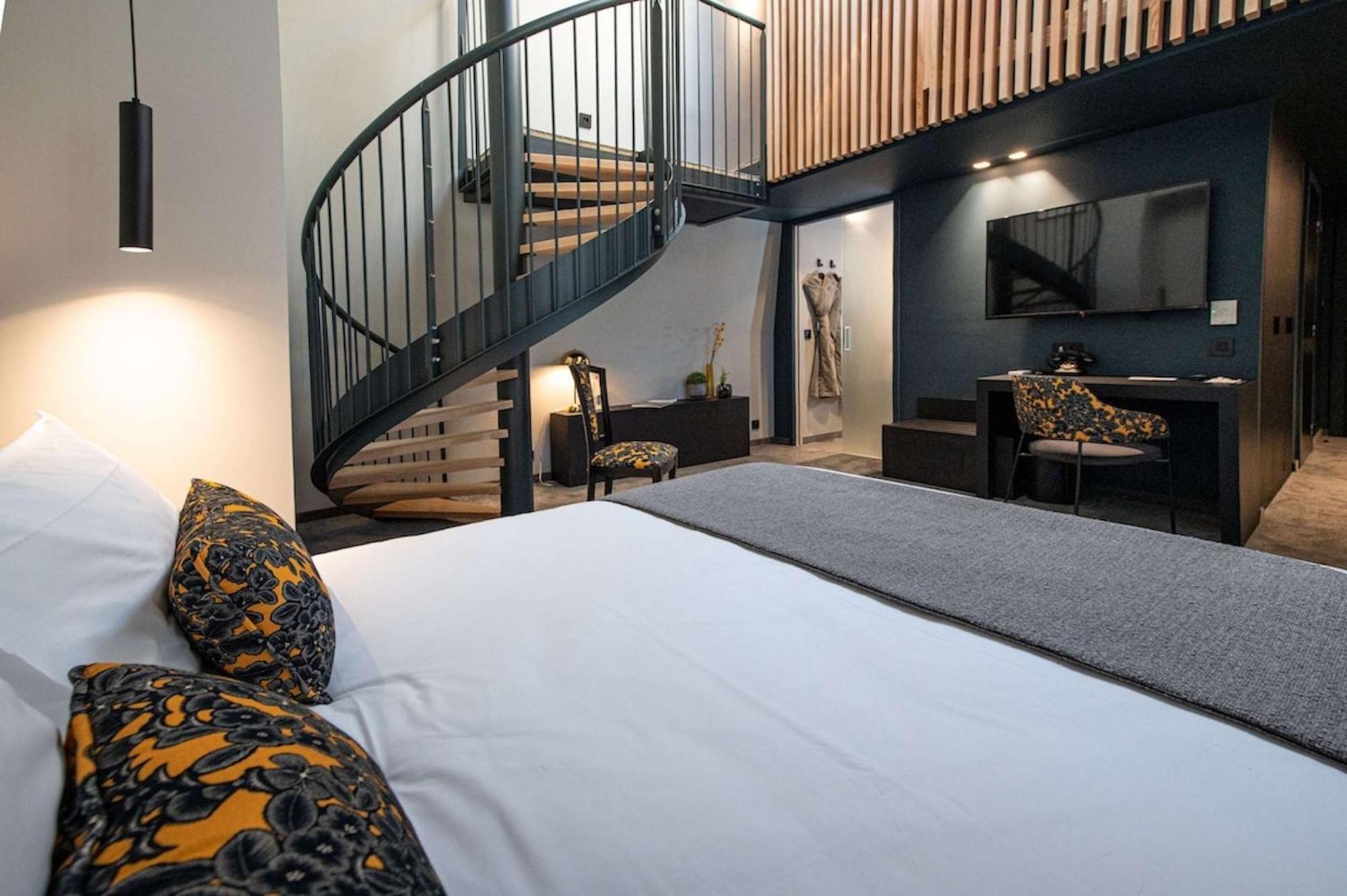 Western Premier Le Chapitre And Hotel
