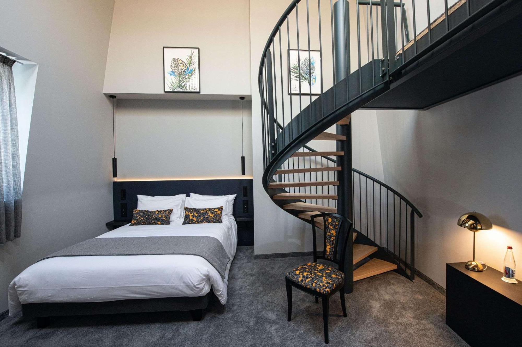 Hotel Western Premier Le Chapitre And Remiremont